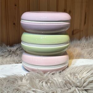 Macaroon cookie jar